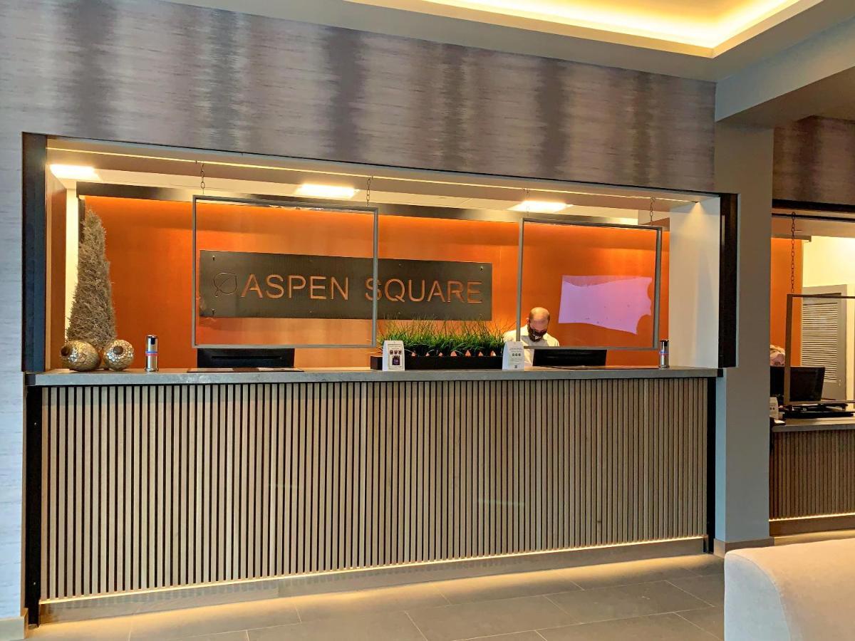 Aspen Square Condominium Hotel Esterno foto