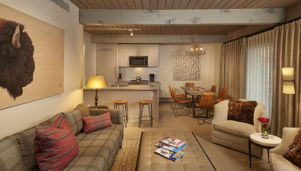 Aspen Square Condominium Hotel Esterno foto